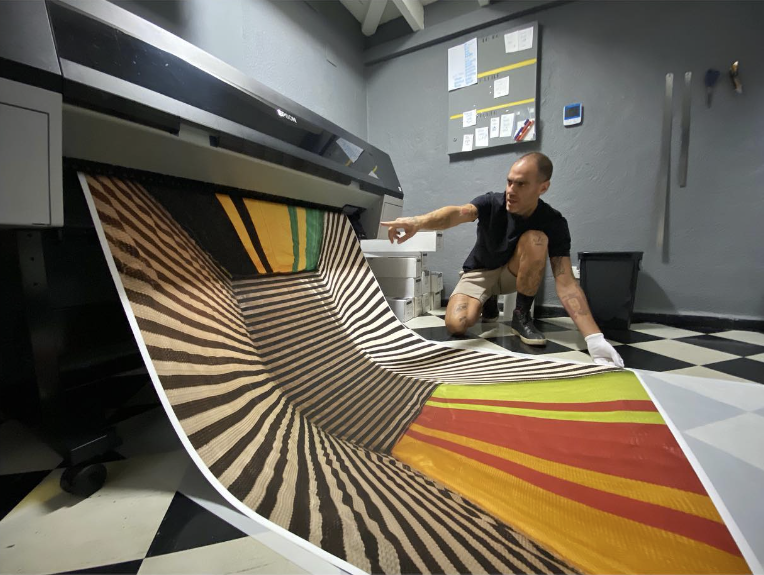 Lucia koch para a Galeria Nara Roesler.png